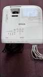 Videoproiector Epson EB-FH52 ca nou