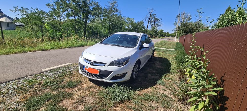 Vand Opel Astra Notchback