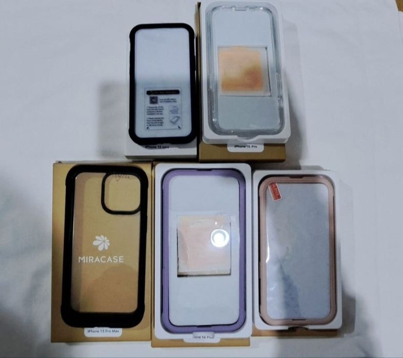 Lot huse telefoane