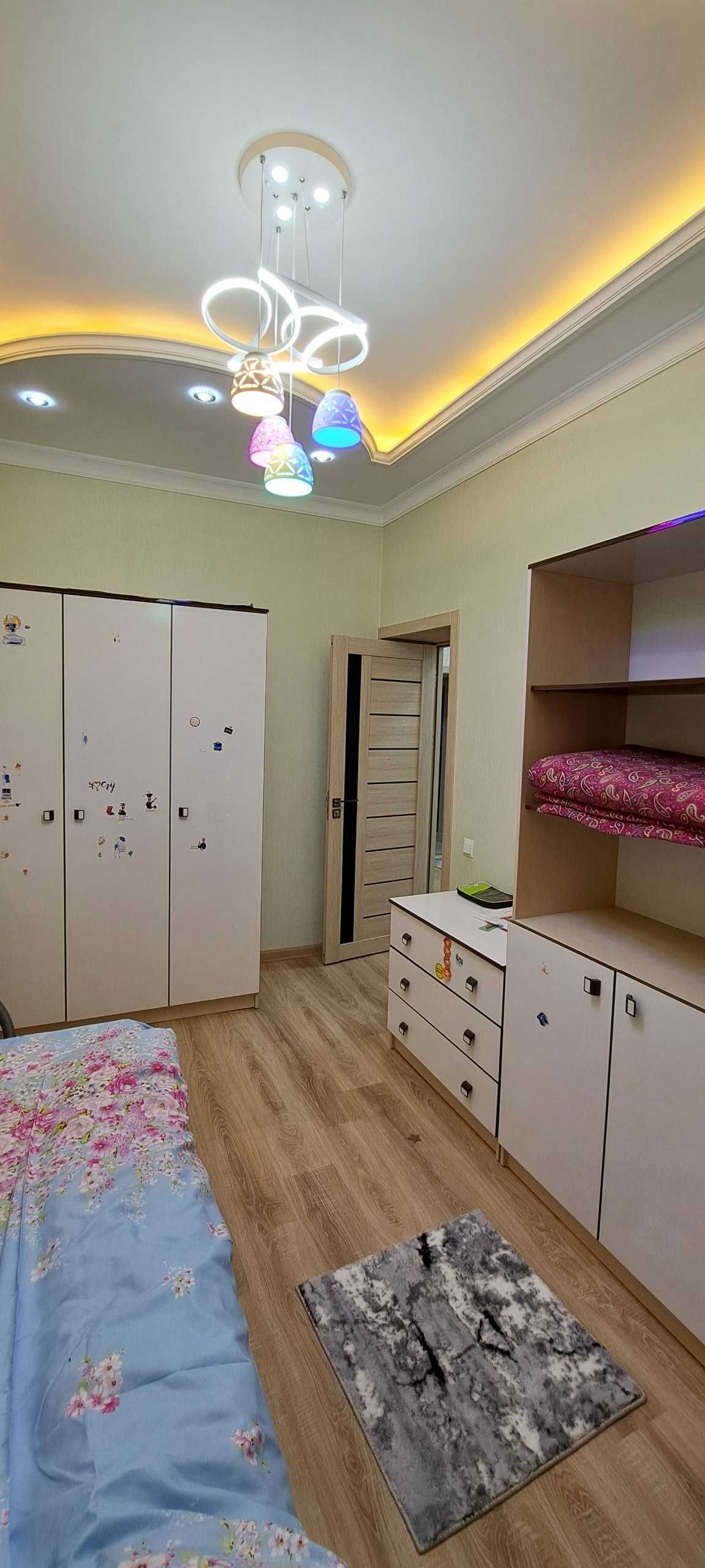 СРОЧНО Квартира 3х комнатная