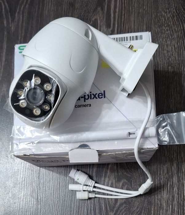 Camera de supraveghe. re ip ptz IR Wi-Fi 5 megapixeli