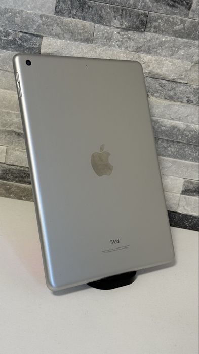  iPad 6th 10.2” 32GB / NOU / Refurbished