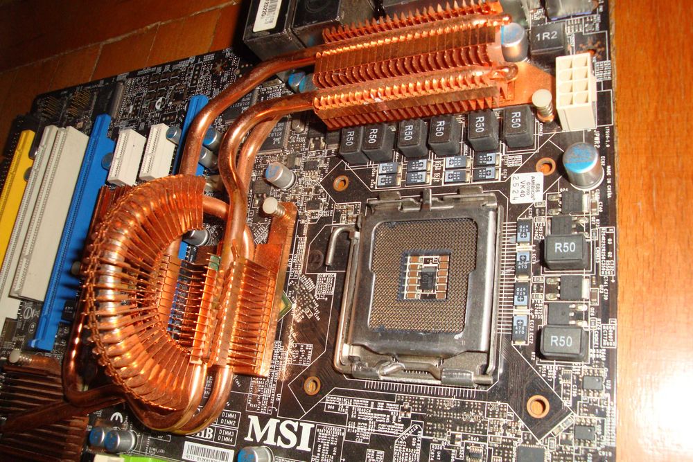 placa de baza retro vintage msi p7n diamond model dosebit