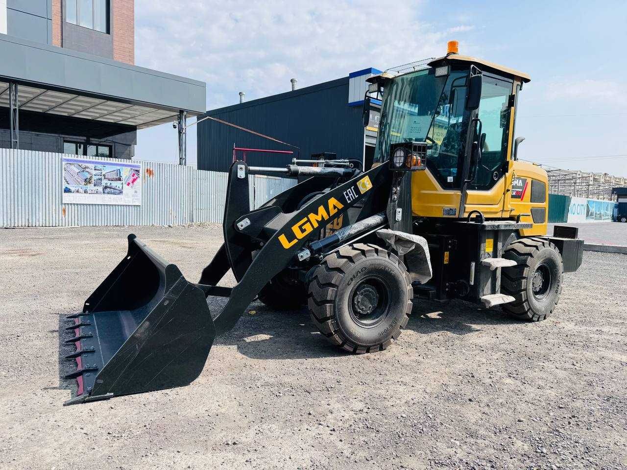 Погрузчик Lugong 930 1.0 куб