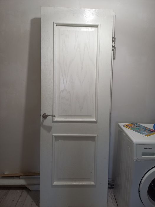 Срочно продам двери