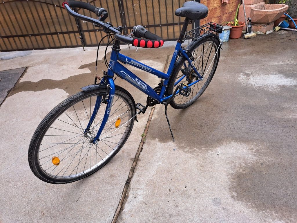 Bicicleta dama cu roti de 28 inch