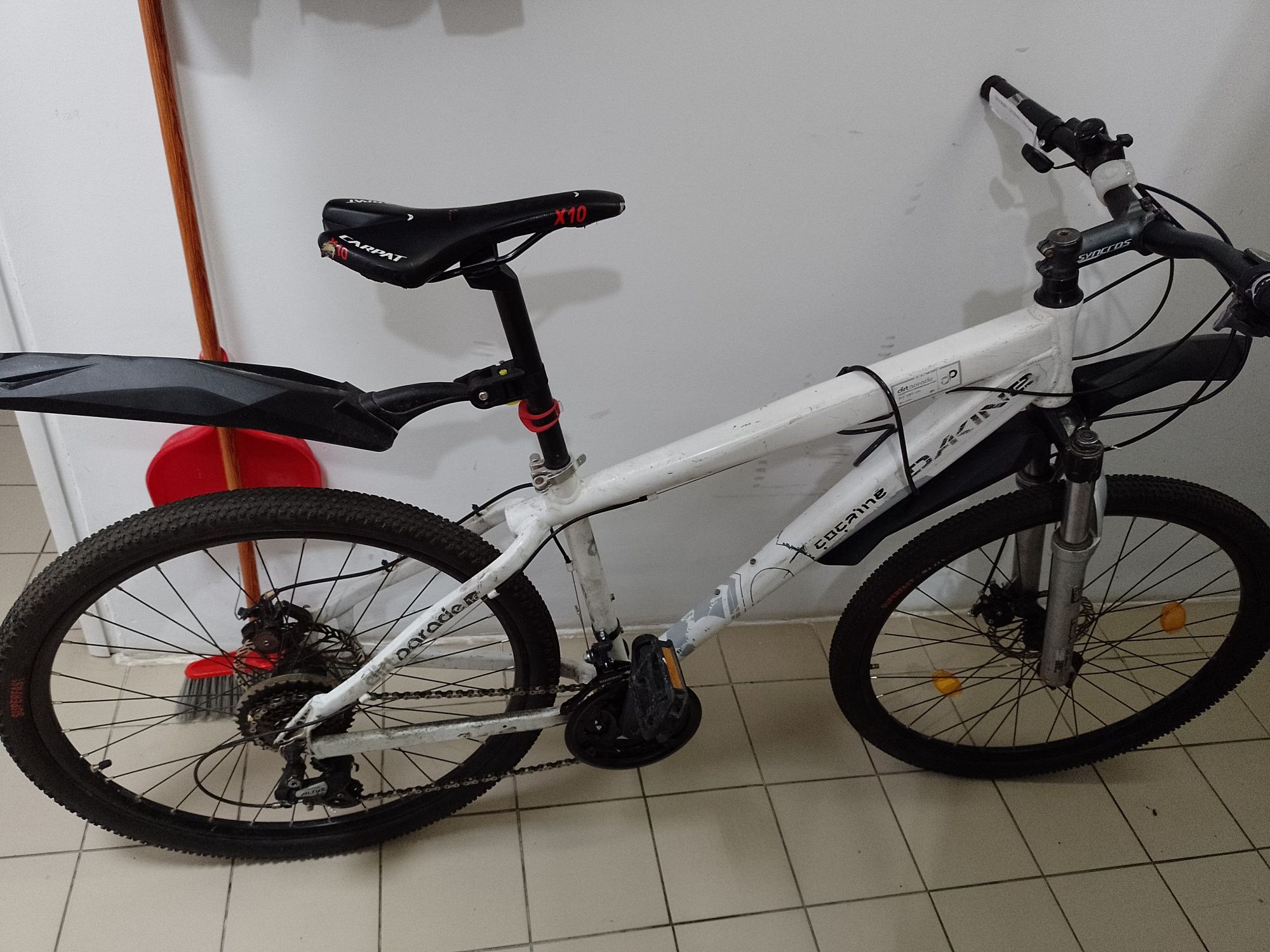 Bicicleta sport de adulti