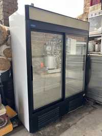Холодильник купе 2 дверный под напитки Capri