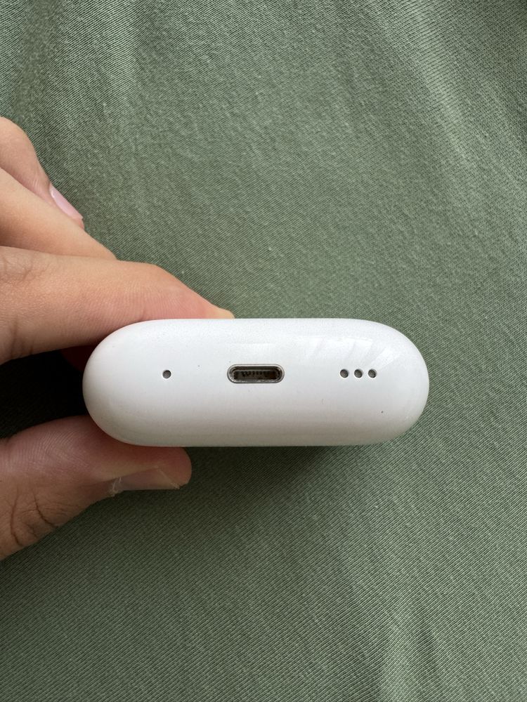 Air pods pro 2gen (lightning)  original case faqat