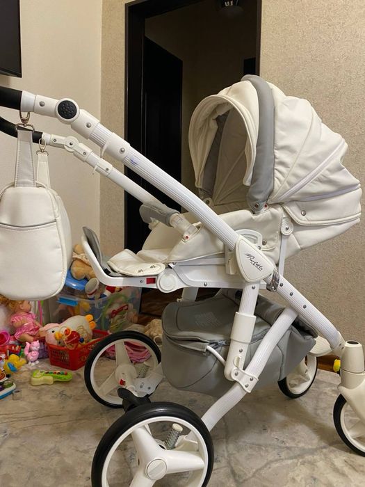 Продается коляска Adamex Barletta