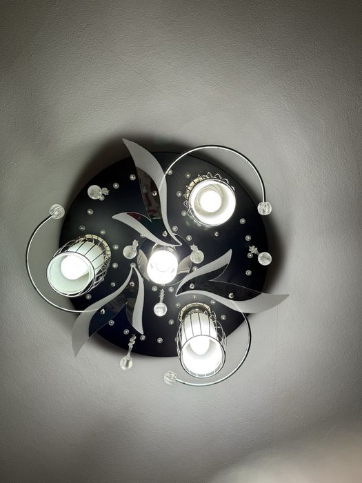 Lustra led cu telecomanda