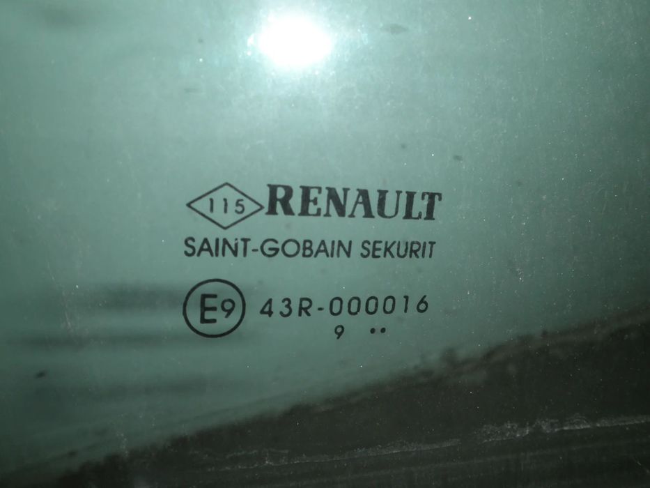 Geam stanga / dreapta fata Renault Kadjar 2021