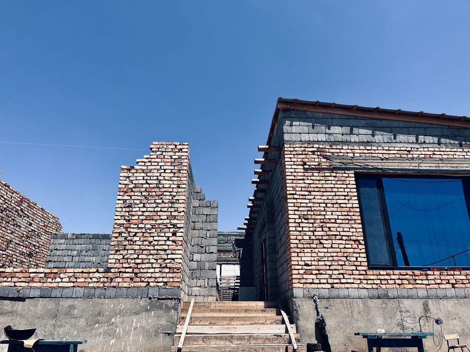 Үй сатылады срочно 17млн