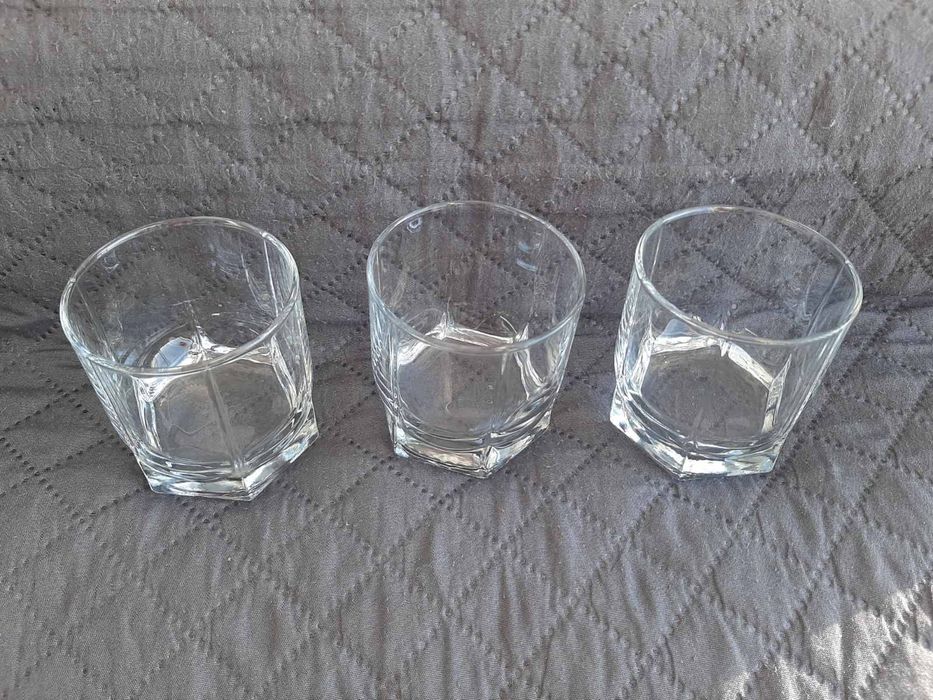 Чаши шестстенни за алкохол