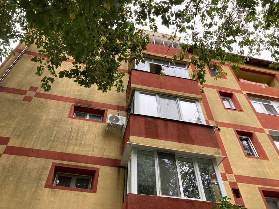 Resita Govandari Bulevardul Muncii 2 semidecomandate 40999 euro