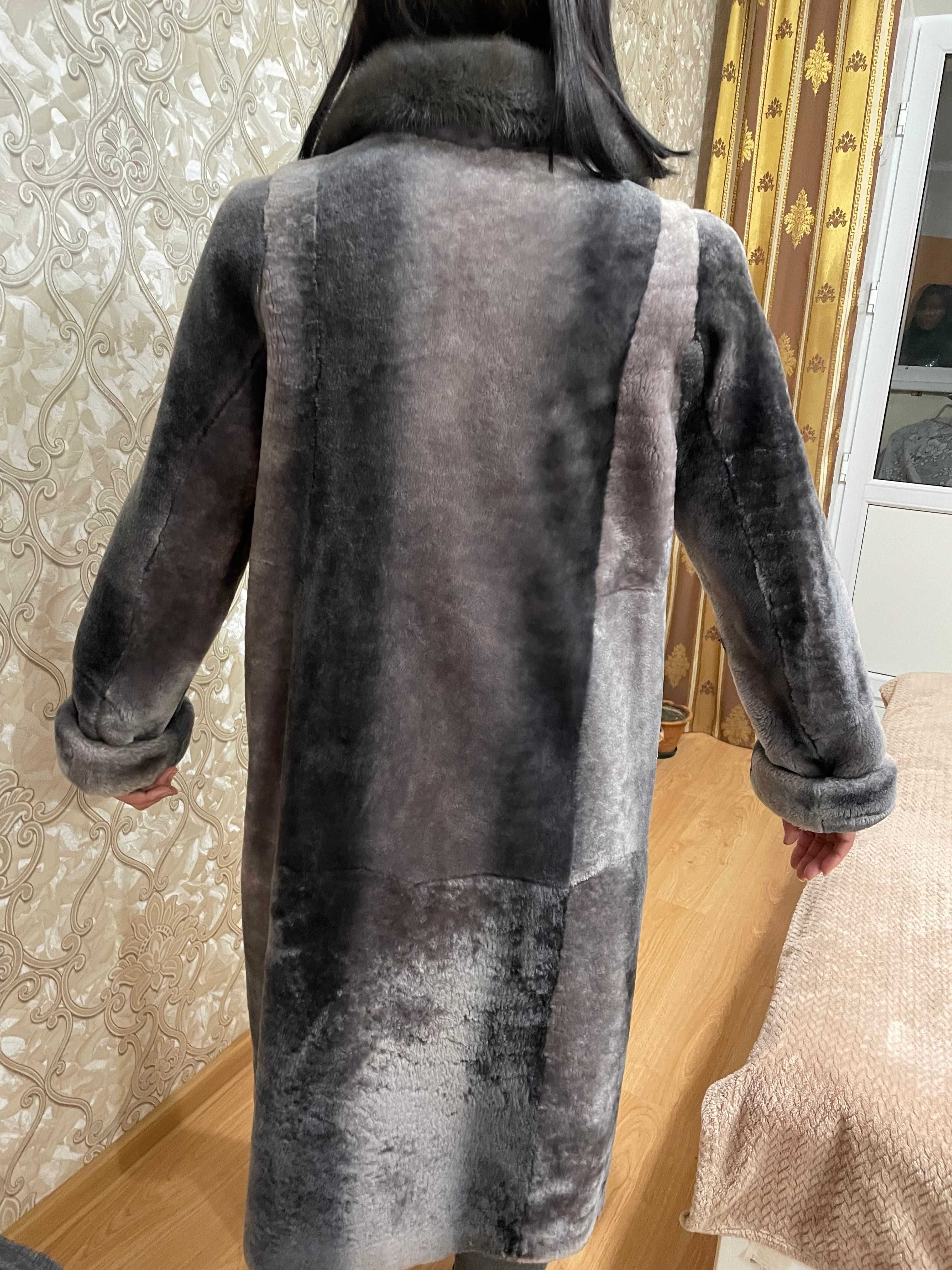 Продам нутриевую шубу