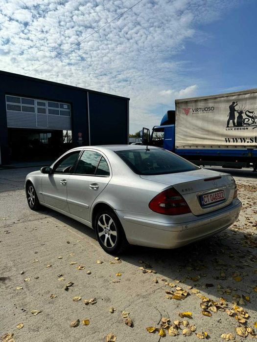 Mercedes-Benz E220 CDI (W211) 2002 - Manual - RAR Efectuat