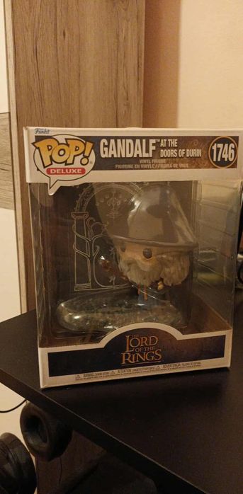 Funko Pop Lord of the Rings 1746 Gandalf at the doors of Durin Sigilat