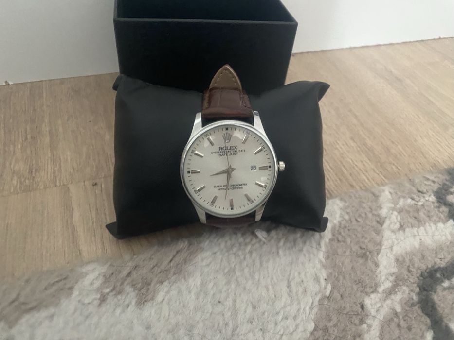 Продасю Часы Casio