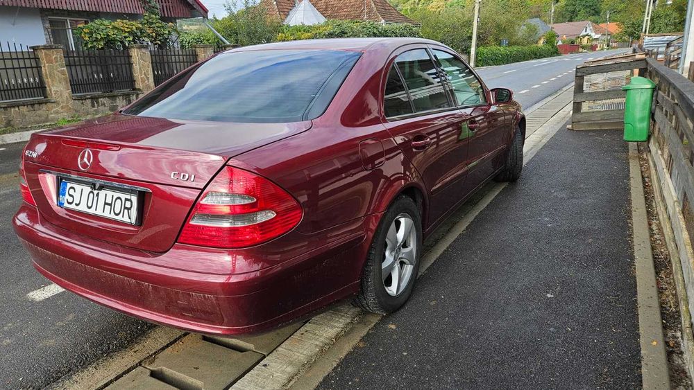 Mercedes-Benz E 270 CDI – 2003 – 177 CP – Automobil premium