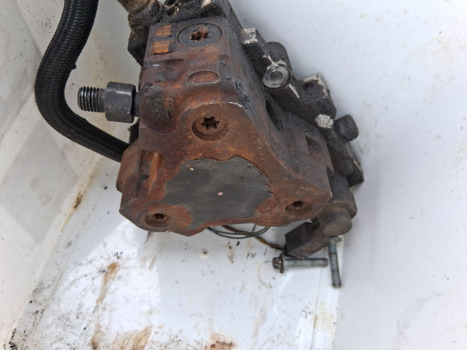 Гнп нафтова помпа mercedes w211 e270 cdi