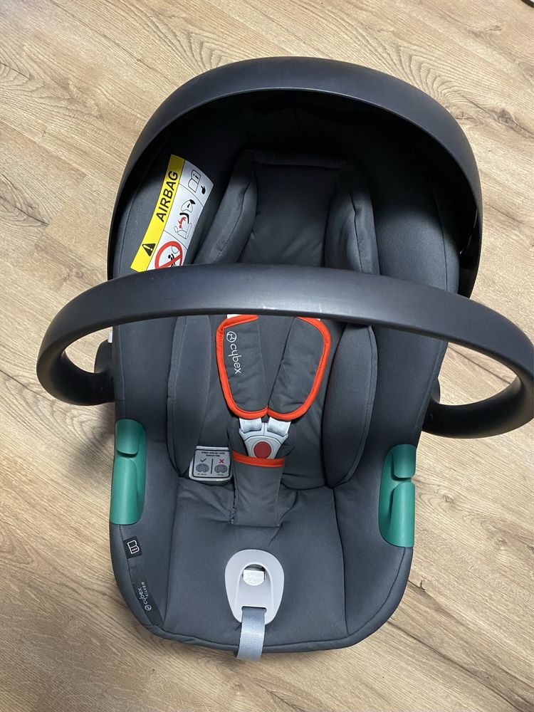 Scoica auto Cybex Aton B2 i-size