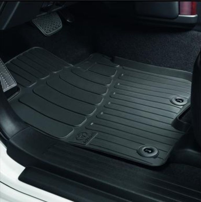 Продам оригинальные резиновые коврики LC Pradо 150