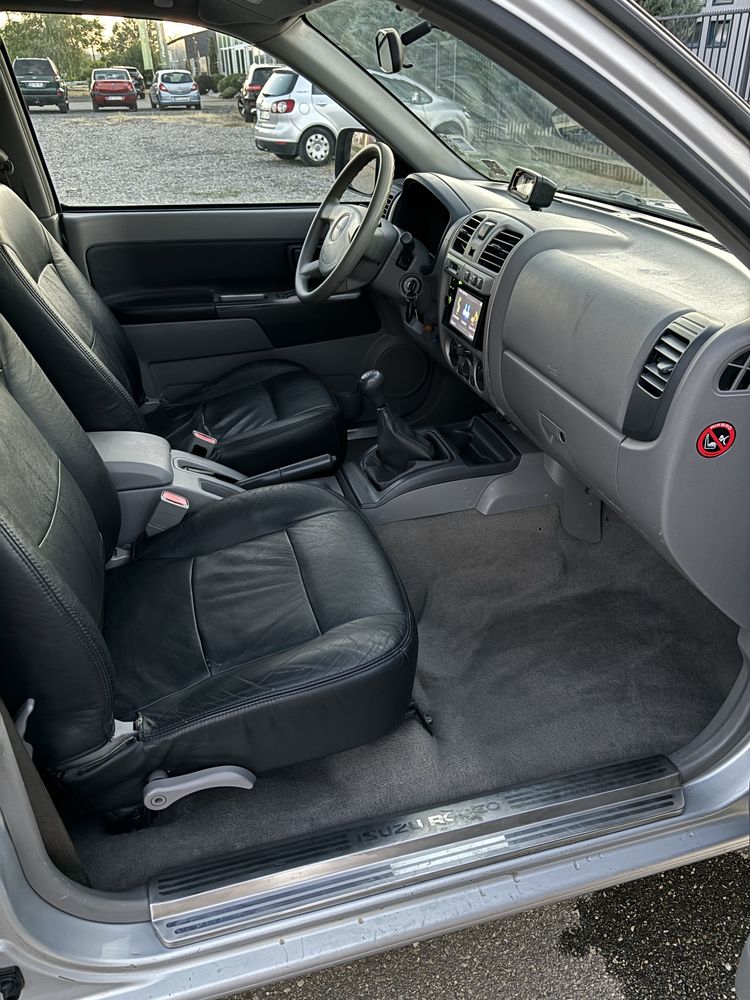 Isuzu D-Max 2006 3.0 Diesel 4X4 Cuplaj Mare Mic Clima Navigatie Piele