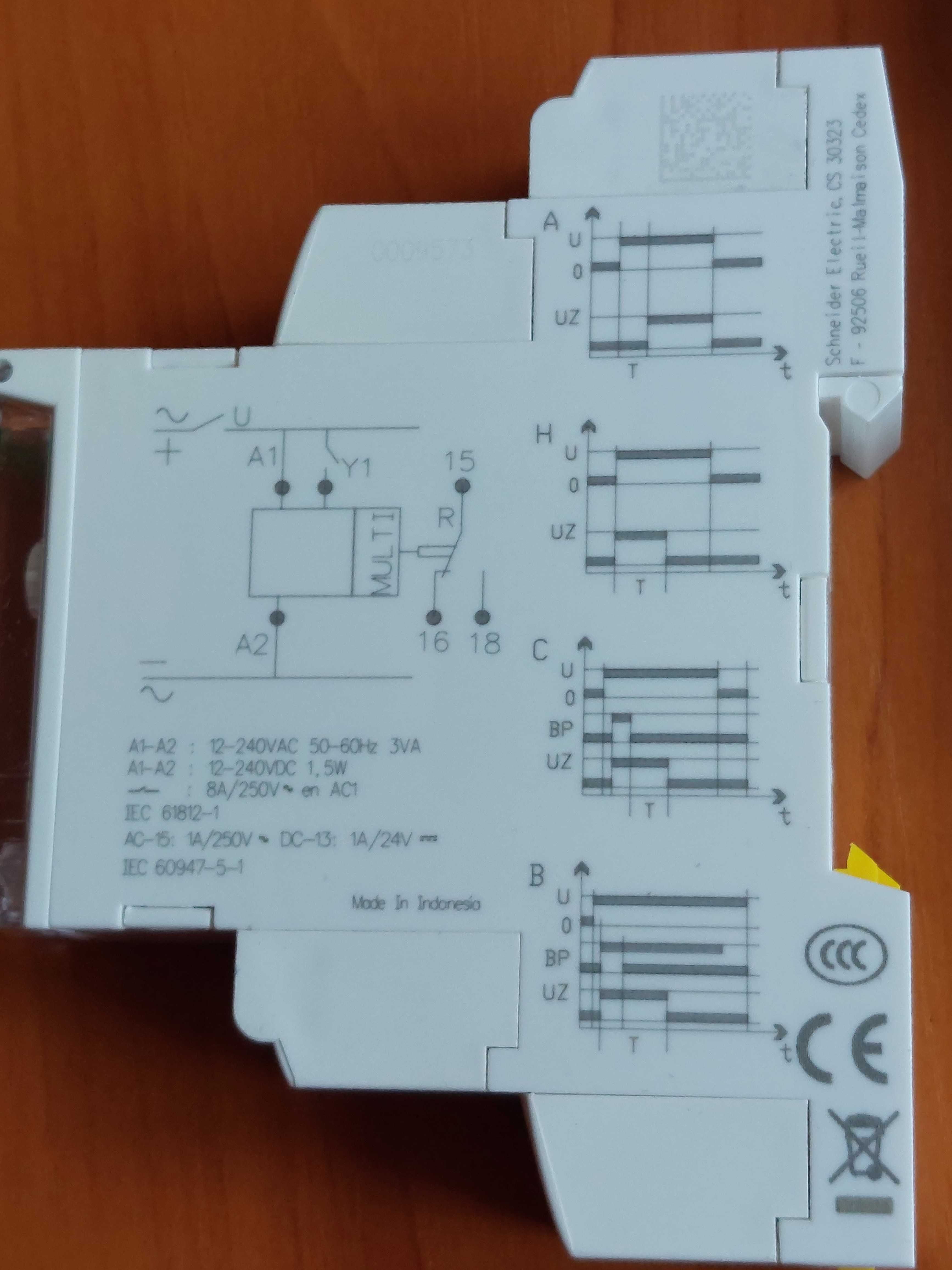 Реле време Schneider''