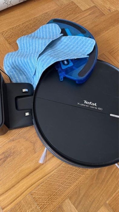 Продам робот пылесос