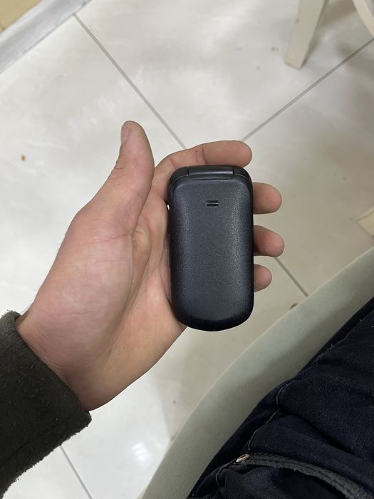 samsung gusto3 sotiladi