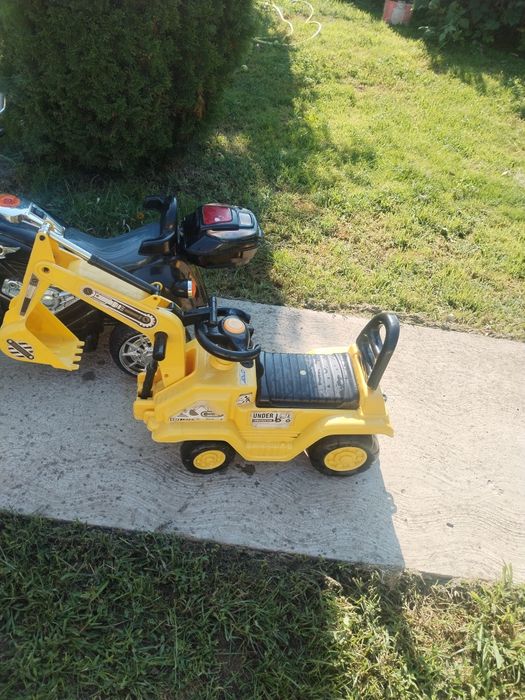 Scuter electric pt copii