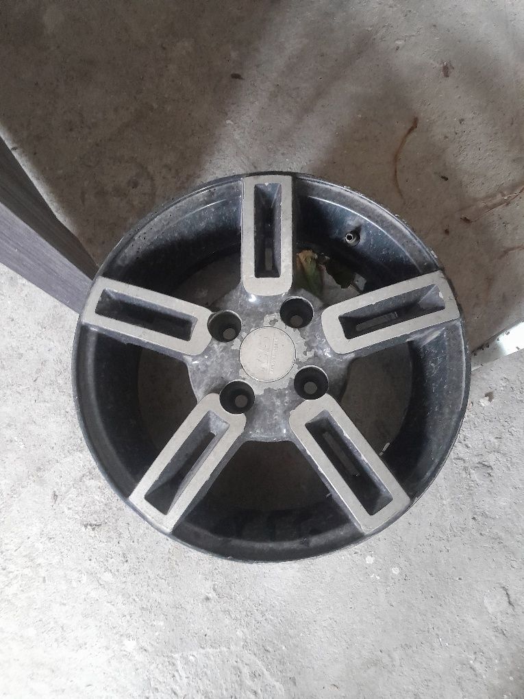 Продам диски 4 штуки