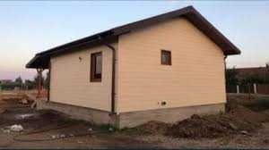 Case moderne modulare, cabane tip A frame la cheie