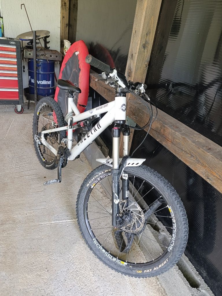 Mtb full suspension