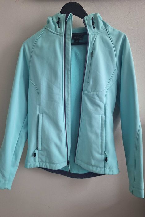 Дамско ветробранно soft‑shell яке