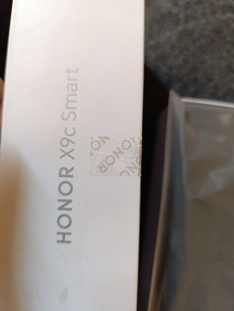 Telefon sotiladi