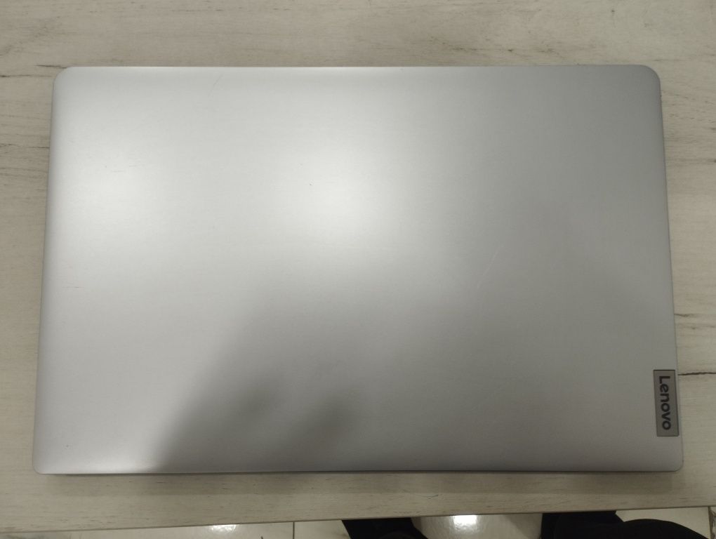 Lenovo ideapad 2023 yil noyabr yangi notebook