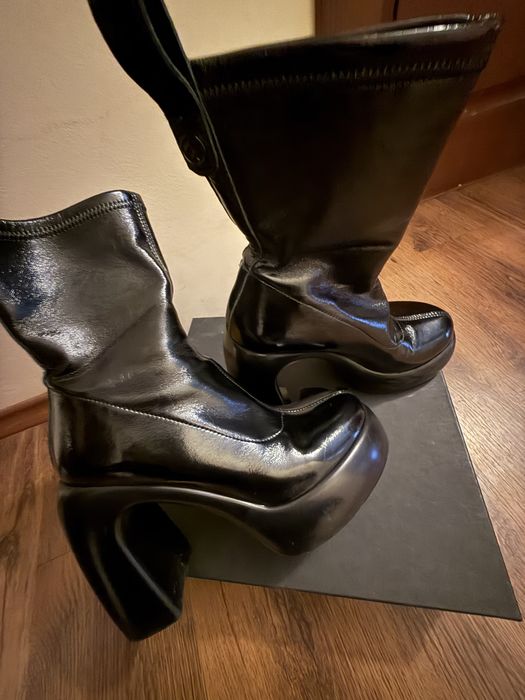 Намалени!Лачени боти Lagerfeld 38 н-р/100лм