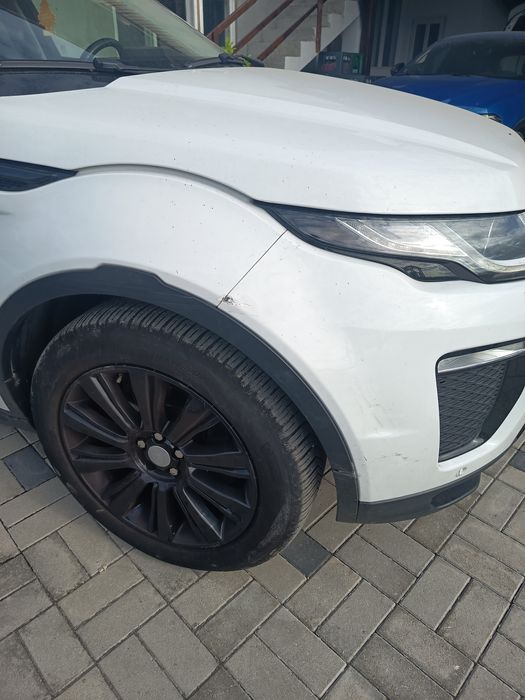 Range Rover Evoque Dynamic usor avariat