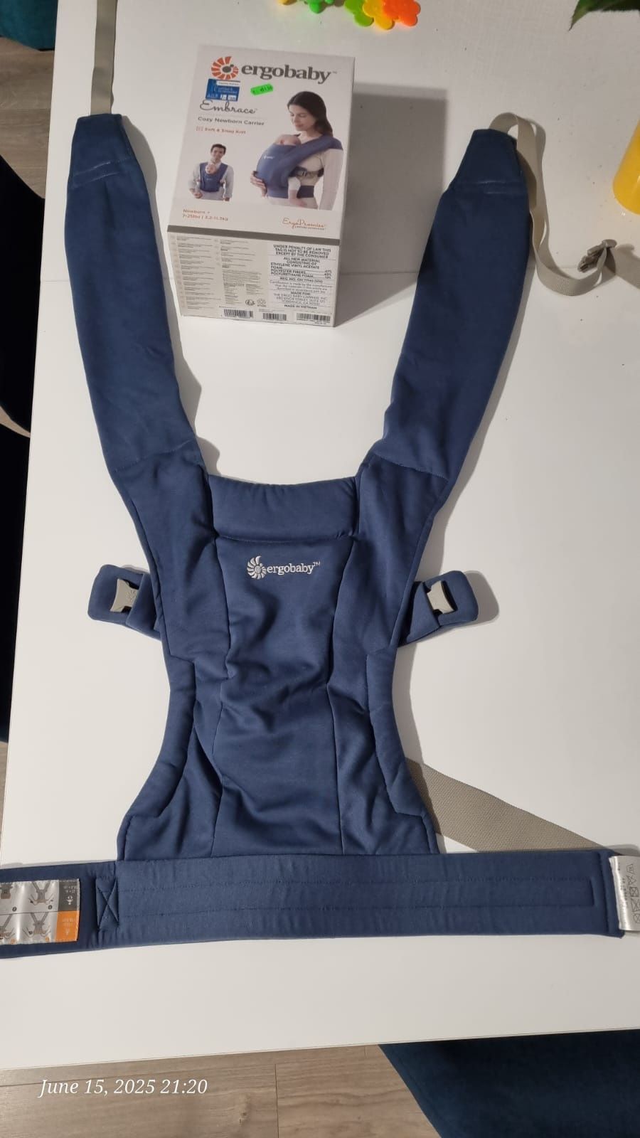 Marsupiu ergonomic Embrace, Soft Navy, Ergobaby