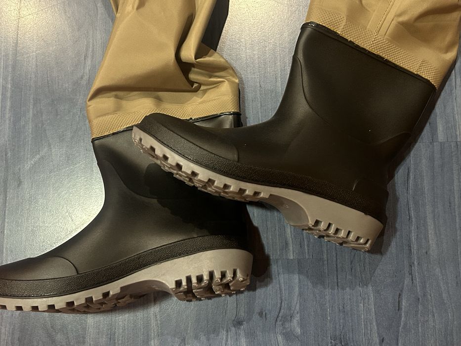 Риболовен гащеризон+жилетка