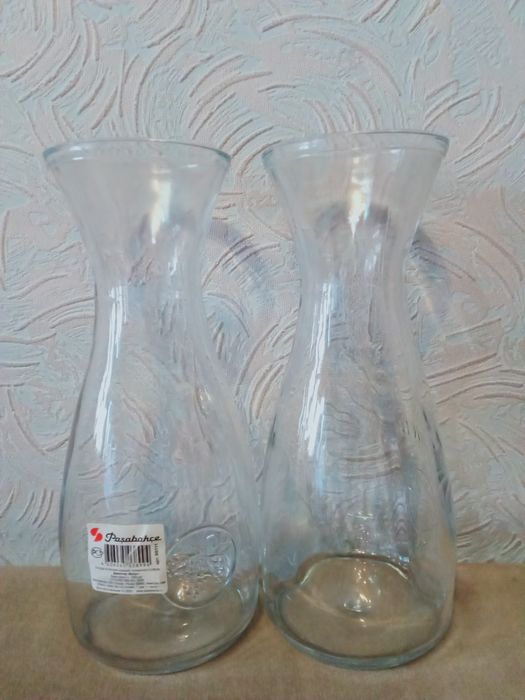 Продам 3 стекляные вазы