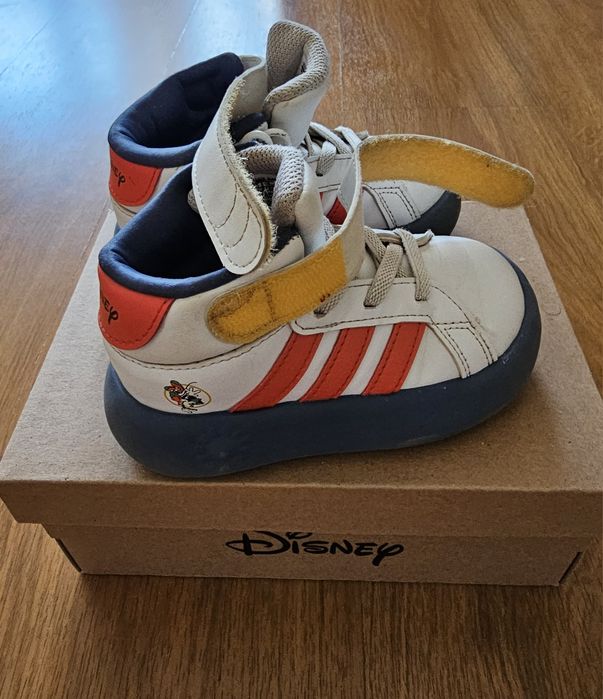 Adidas copii masura 22