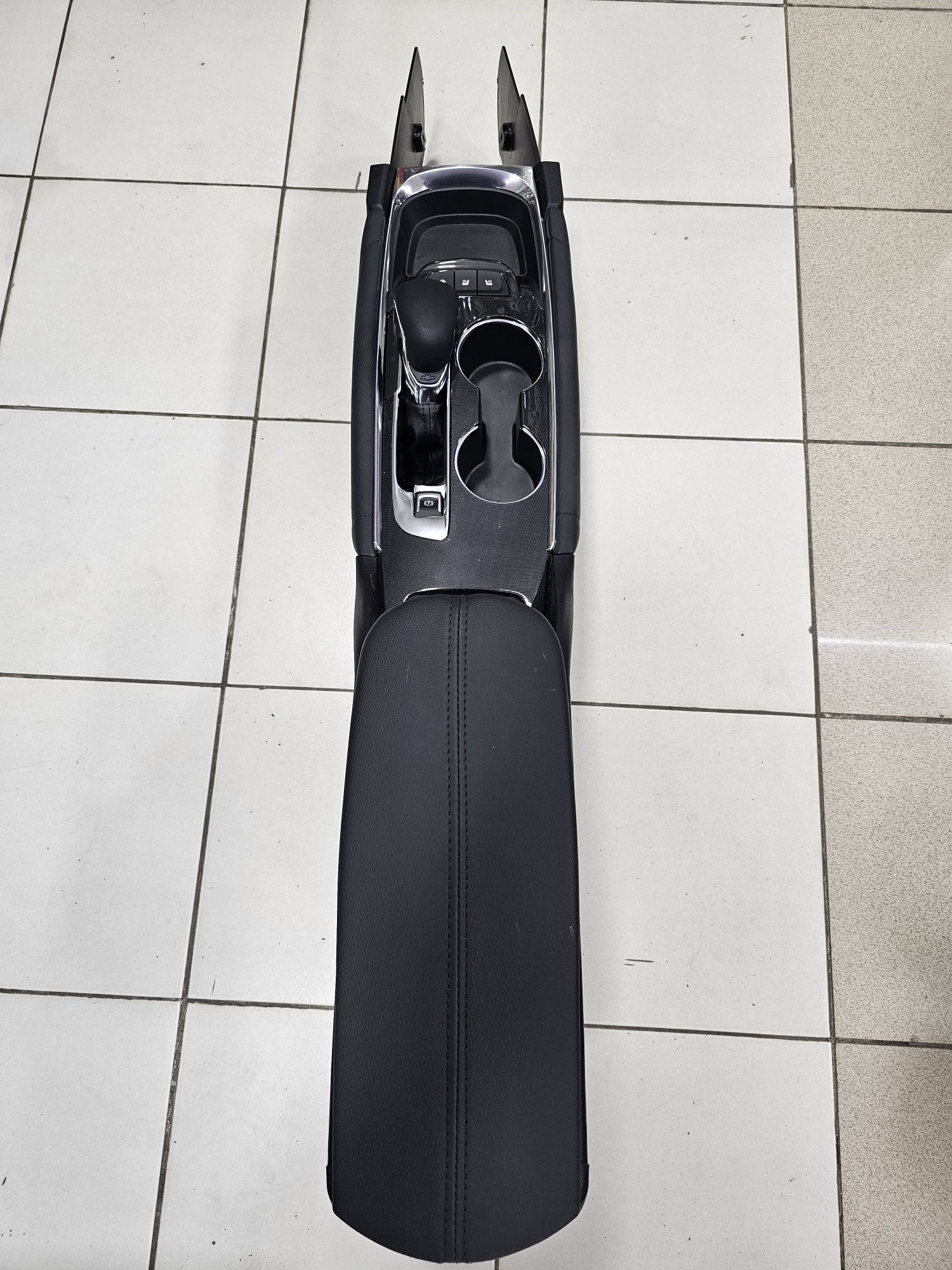 Nexia 3 Bar Malibu original