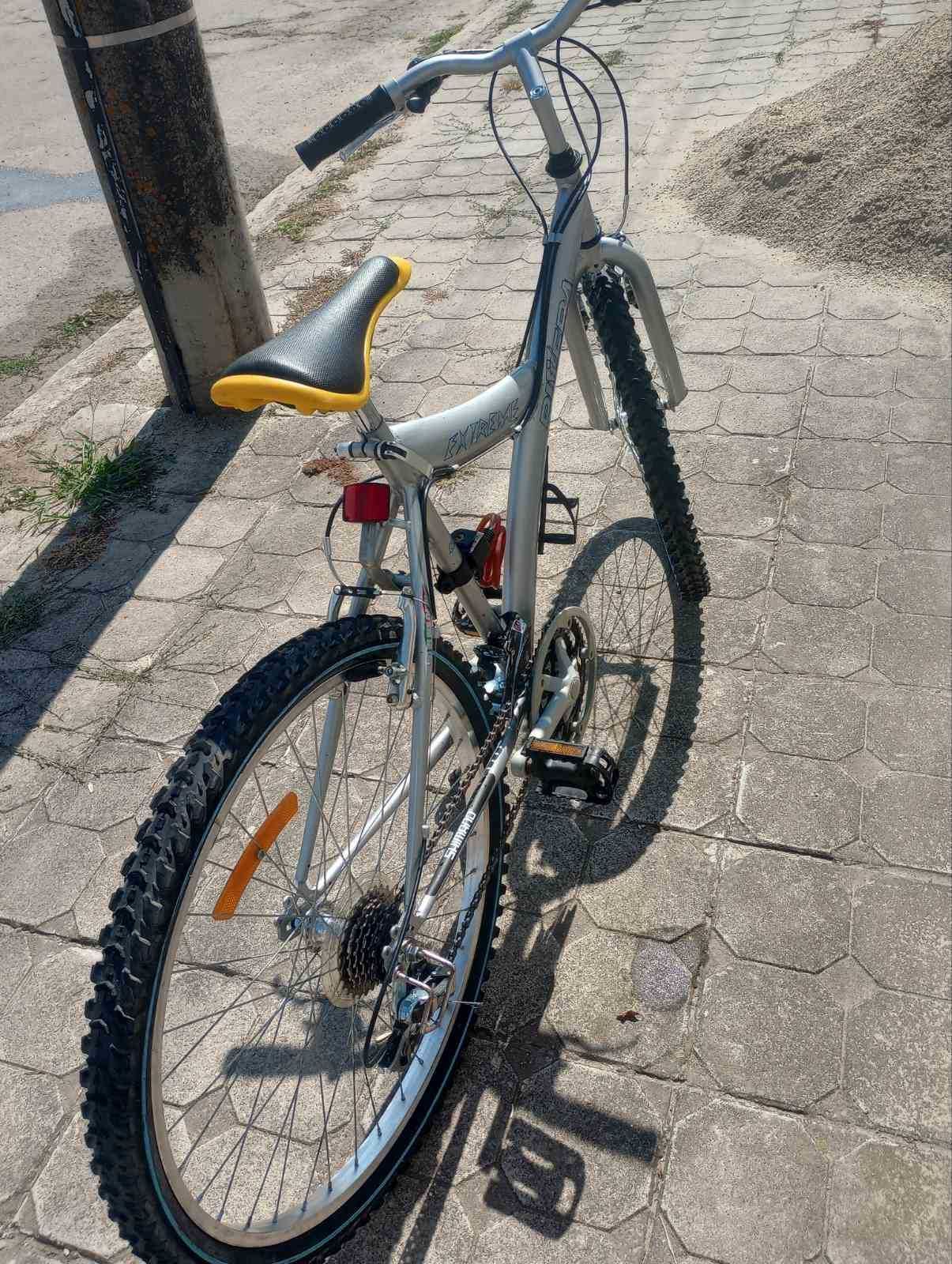 Продавам колело, юношеско 21скорости