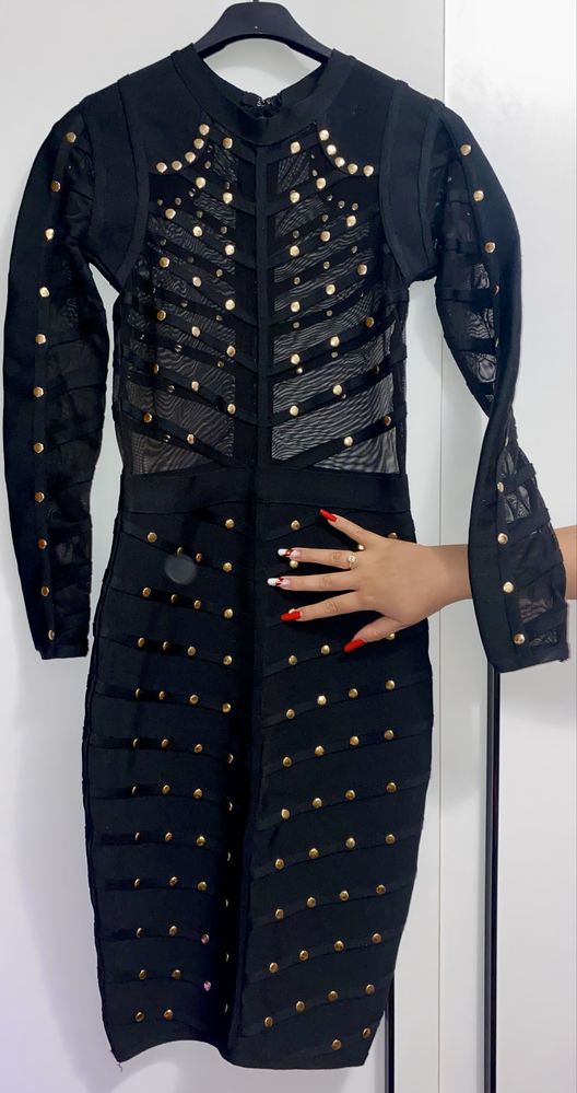Vand rochie de ocazie designer