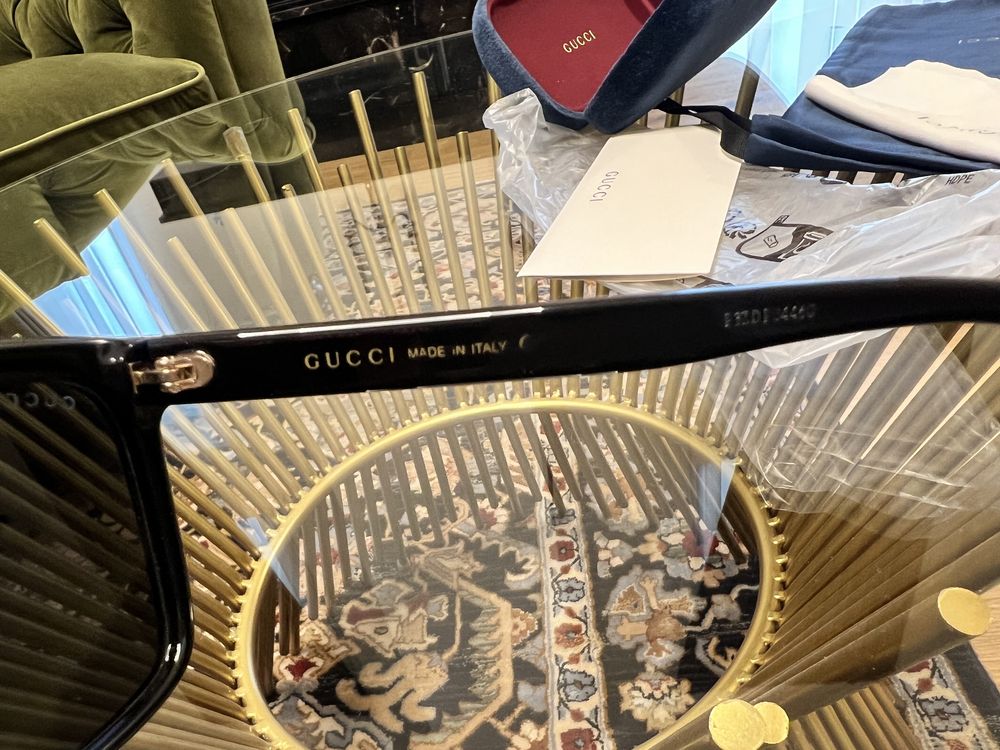 Ochelari de soare Gucci