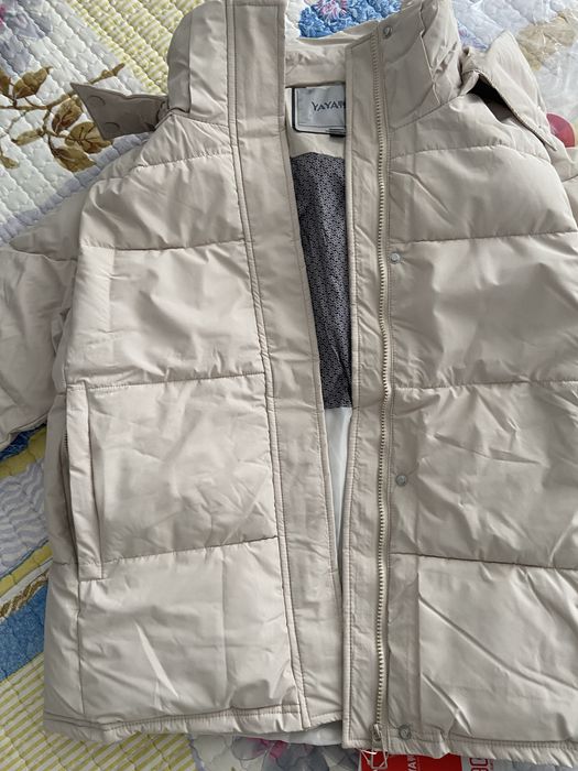 Куртка осень- зима ., размер М, 1р2000 тенге