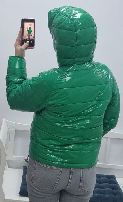 Vand geaca noua, cu eticheta,  dama Marca Koton, marime 36